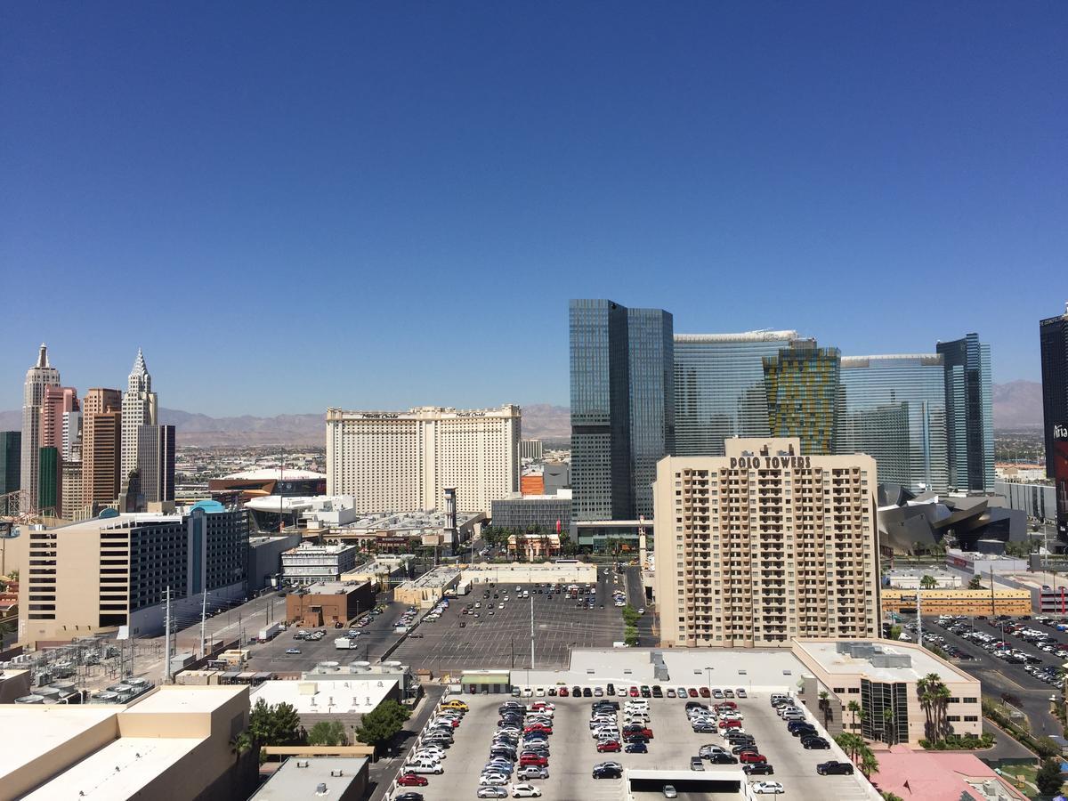 True 1Br Balcony Suite With Strip View At Mgm Signature Las Vegas Exterior photo