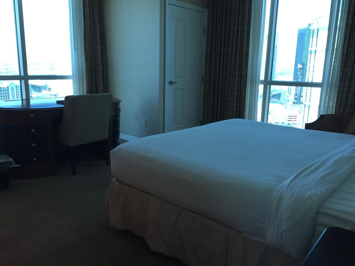True 1Br Balcony Suite With Strip View At Mgm Signature Las Vegas Exterior photo