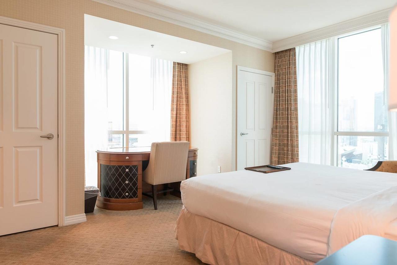 True 1Br Balcony Suite With Strip View At Mgm Signature Las Vegas Exterior photo